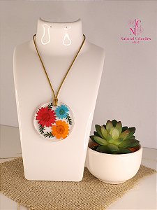 Colar com Pingente de Resina e Flores Naturais - MODEL-20241