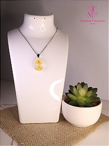 Colar com Pingente de Resina e Flores Naturais - MODEL-20246