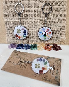 Chaveiro de Resina com Pedras dos 7 Chakras
