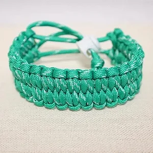 Bracelete VERDE CLARO RAJADO