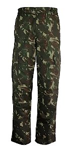 Calça camuflada