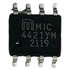 CIRCUITO INTEGRADO MIC 4421 AYM ( SMD )