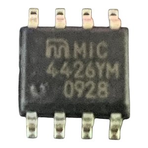 CIRCUITO INTEGRADO MIC 4426 YN ( SMD )