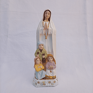 Imagem Nossa Senhora de Fátima com Pastores 22cm Gesso Barroco