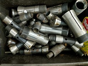 Pinças para torno automático
