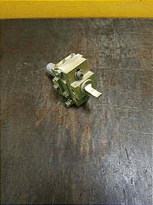 Suporte para Canal Interno Torno Automático A25 A15 Traub