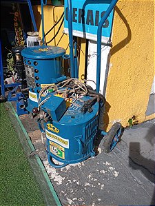 Maquina de Solda azul