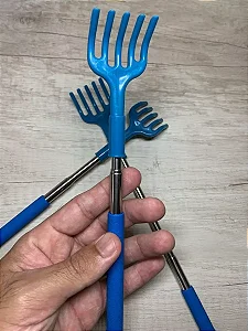 MAOZINHA PARA MASSAGEAR E COCAR AS COSTAS