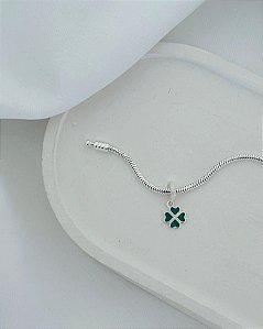 Berloque Trevo Esmaltado Verde