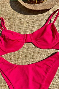 Top Jade Cherry - Meia Taça com Aro e Alças com Regulagem