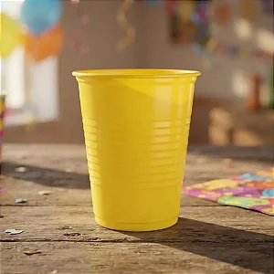 Copo 200ml Amarelo c/50 - Trik Trik