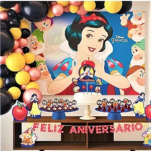 Painel em TNT Cenário Branca de Neve Piffer