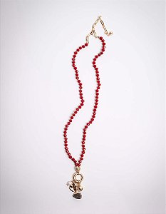 Colar Camélia com Pingentes