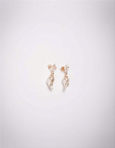 Brinco Peônia Pendente com Ponto de Luz