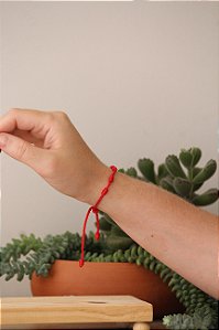 Pulseira vermelha 7 nós