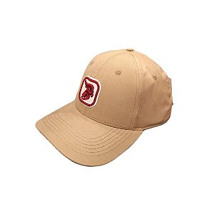 BONÉ AUROCHS BEGE COM LOGO VERMELHA