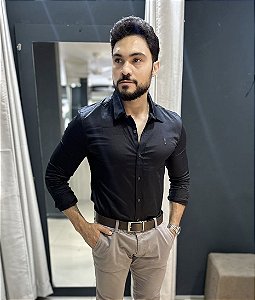 Camisa Acetinada Preta