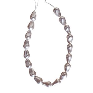 Fio de Pérola Shell gota Cor Lilás - Tamanho aproximado 22mm