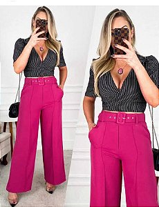 Calça pantalona modelo duna