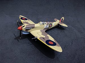 1:72 Easy Model Avião Spitifire MK V/Trop RAF 417 Sqn 1942 (WWII)