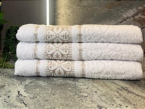 Jogo com 3 Toalhas de Banho Premium - Branco