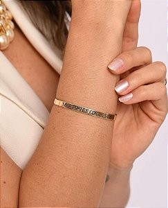 BRACELETE ANA SEJA FORTE E CORAJOSA BANHADA A OURO 18K