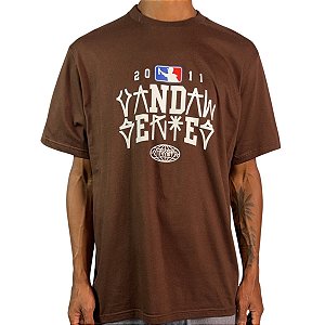 Camiseta Chronic 3750 Marrom