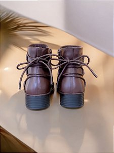 Bota café couro legítimo cano curto