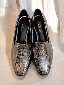 Mocassim metalizado prata velha