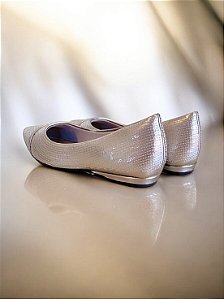 Sapatilha prata paetê
