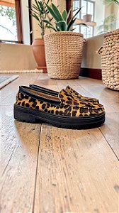 Mocassim couro legítimo onça pelo