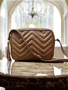 Bolsa matelassê caramelo couro legítimo