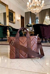 Bolsa 100% couro pelica café matelassê