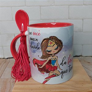 Caneca dia da mulher - Nunca duvide da força que você tem