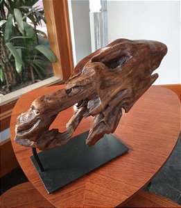 Escultura 1 - resgate da enchente no RS/2024