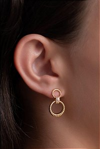 Brinco Oval Cravejado