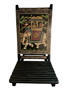 CADEIRA PINTADA com FIGURAS INDIANAS - Modelo 2