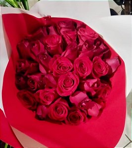 Buquê com 30 Rosas Vermelhas