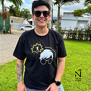 Eu reclamo, mas eu resolvo! - Camiseta coleção Nerd Navarrina