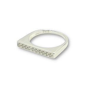 Anel Prata 925  Aparador com zircônias Cristal