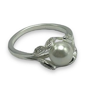 Anel Prata 925 com Pérola Cravejado