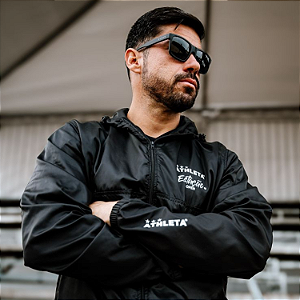 CORTA VENTO ATHLETA ESTAÇÃO OPEN