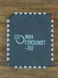 Circuito Integrado F29C51002T-90JC (PLCC) SYM