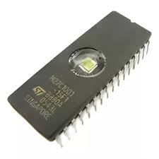 Circuito Integrado Eprom M27c1001-15f1 Dip-32 St