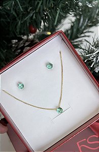 Conjunto Colar e Brincos Pedra Verde Claro Banhado a Ouro 18k.