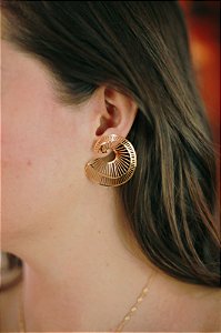 Brinco Vazado Banhado a Ouro 18k