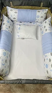 KIT BERÇO CERCADINHO  - 06 PEÇAS - TEMA:  ESTAMPAS - PARA MENINOS