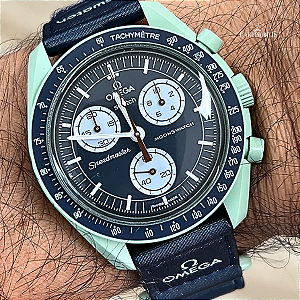 OMEGA SWATCH MOONSWATCH – MISSION ON EARTH