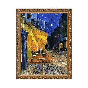 O Terraço do Café a Noite