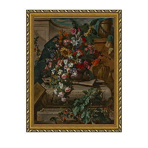 Flores em uma urna sobre um sarcófago